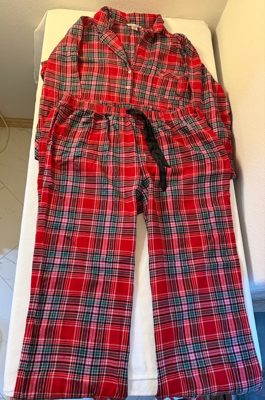 Victoria’s Secret Plaid Flannel Pajama Set Large Holiday Tartan Gold Metallic